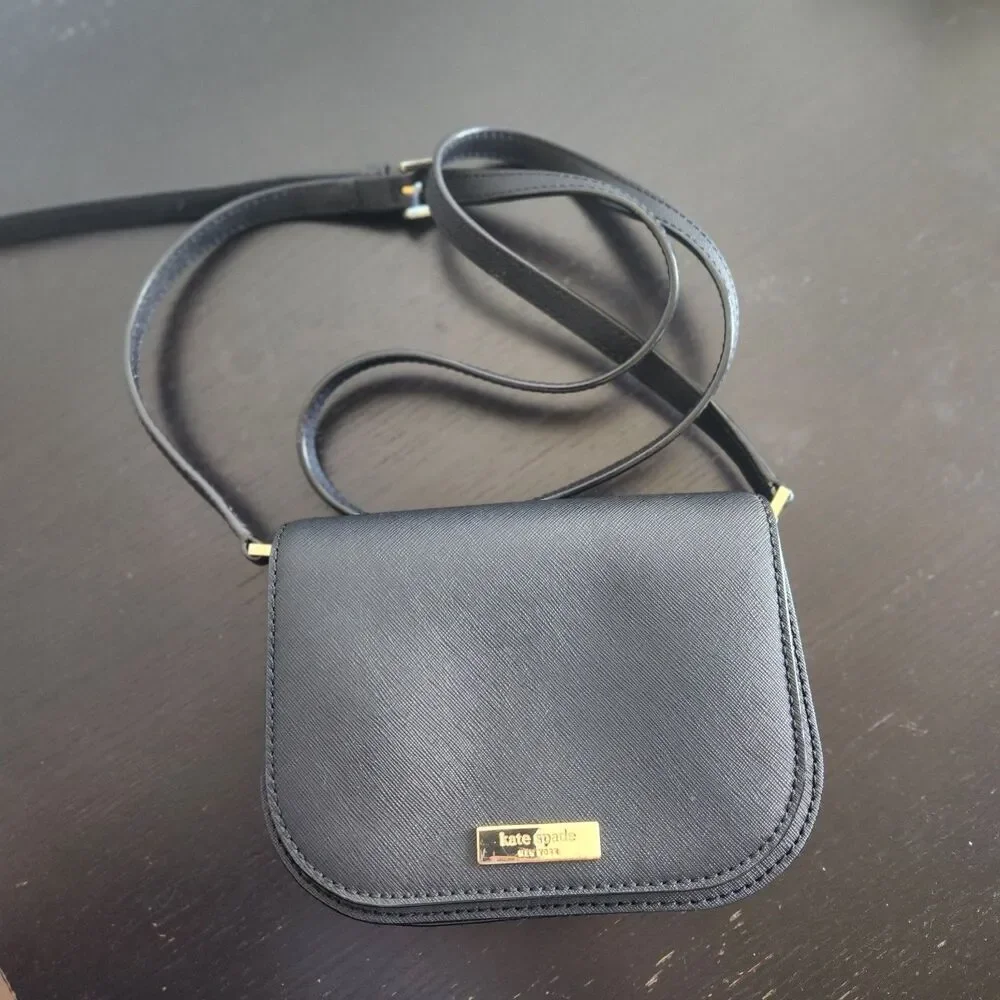 Kate Spade Carsen Newbury Lane Crossbody Leather Handbag Black Mini luxe glam